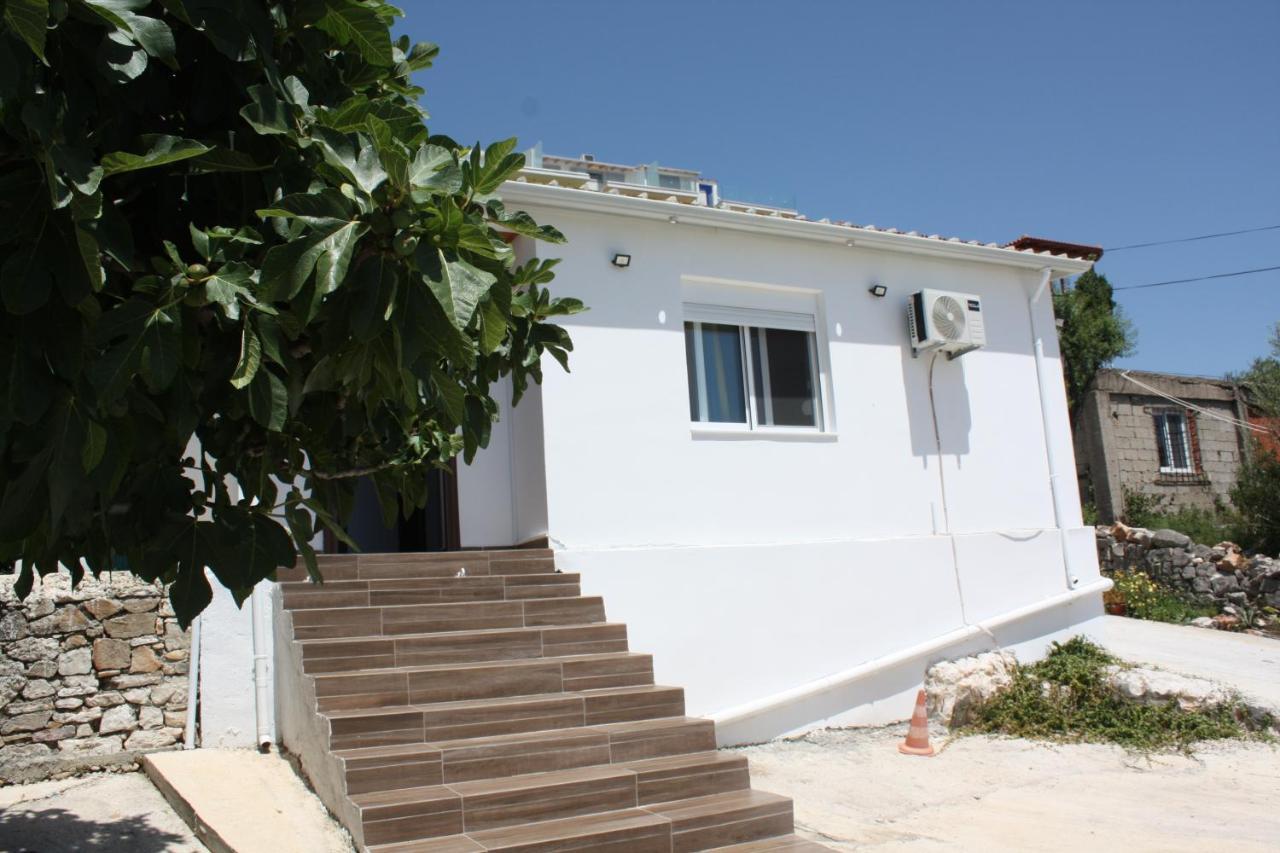 Condo Rooms Sarandë Exterior foto